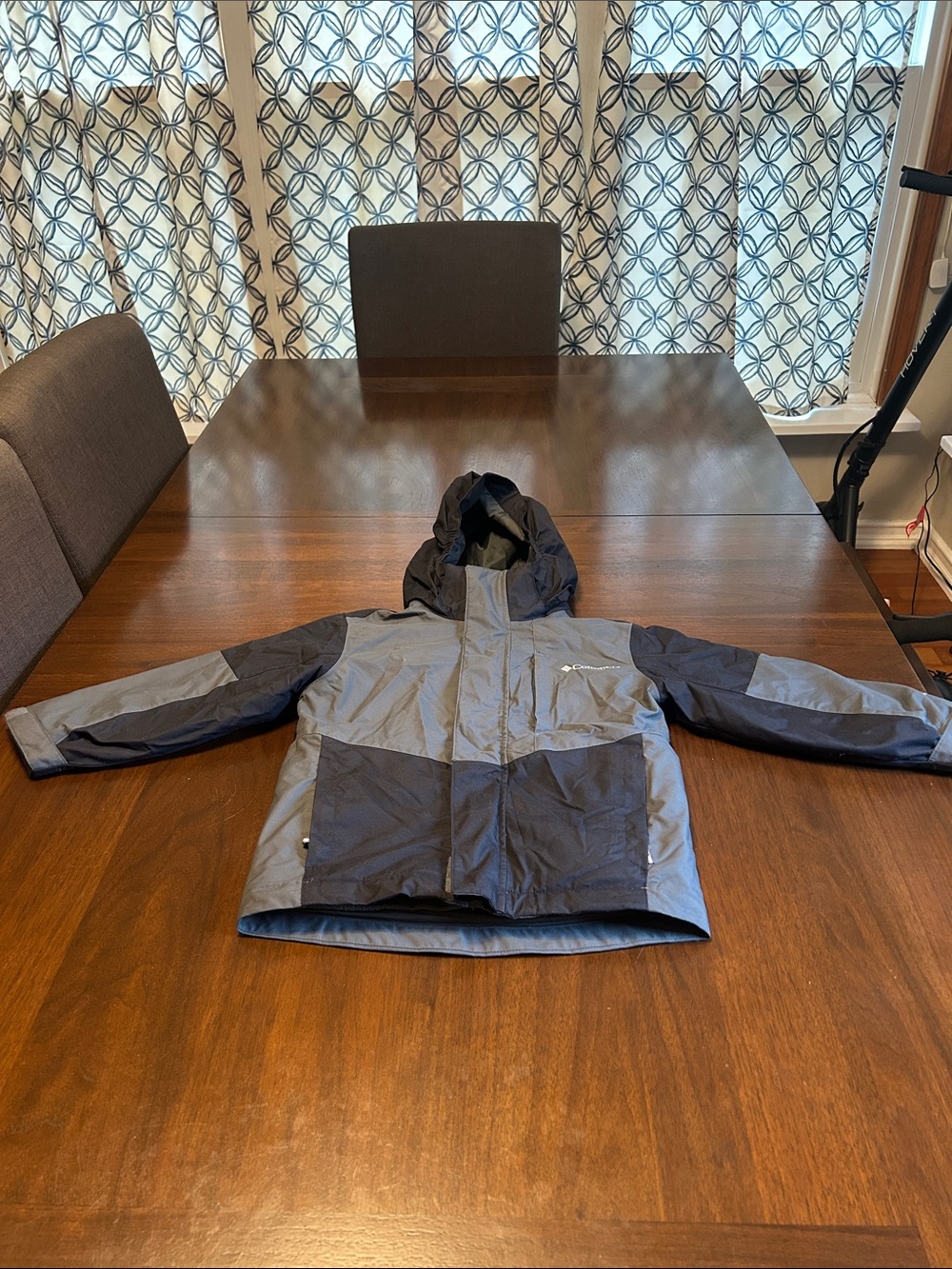 Columbia Two-Tone Hooded Ski Jacket - Gray & Black